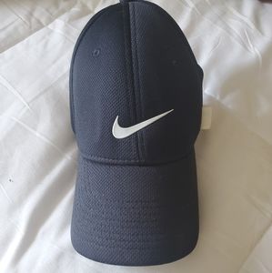 Nike Black hat